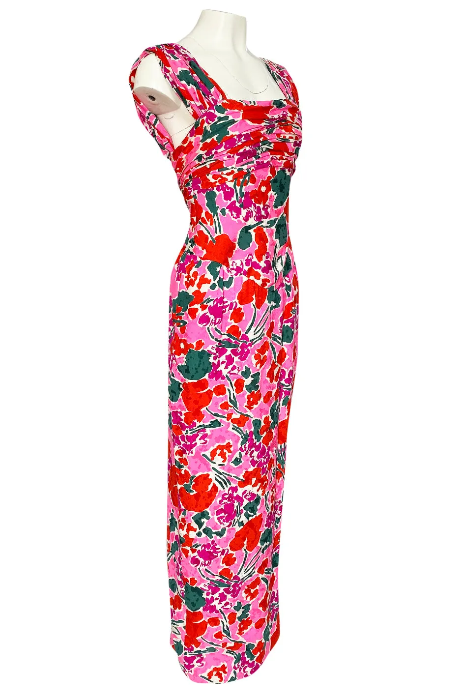 1980s Unlabelled Jacqueline de Ribes Pink Floral Print Silk Dress