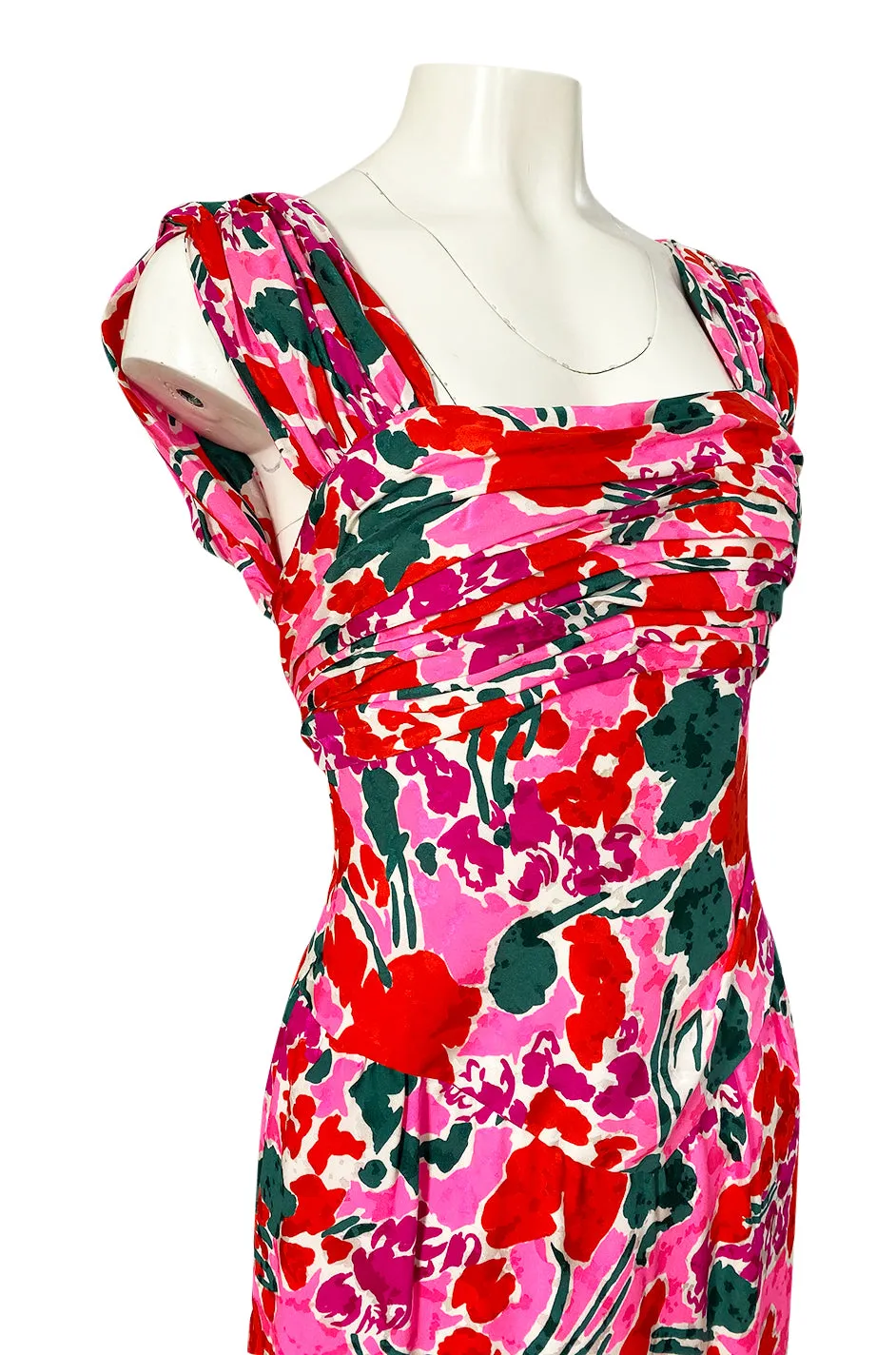 1980s Unlabelled Jacqueline de Ribes Pink Floral Print Silk Dress