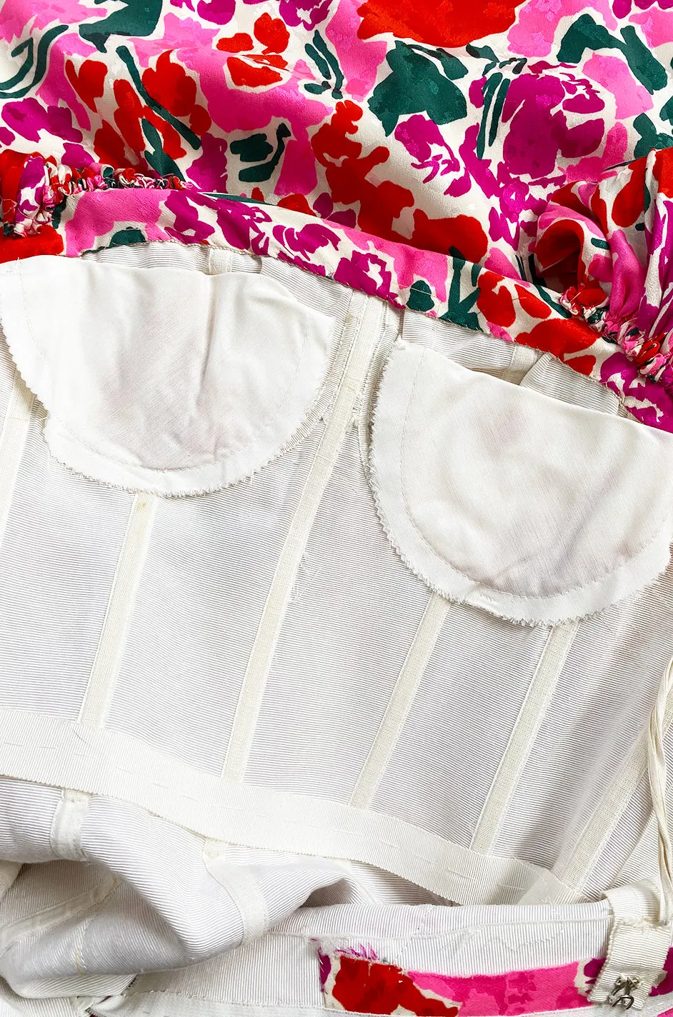 1980s Unlabelled Jacqueline de Ribes Pink Floral Print Silk Dress