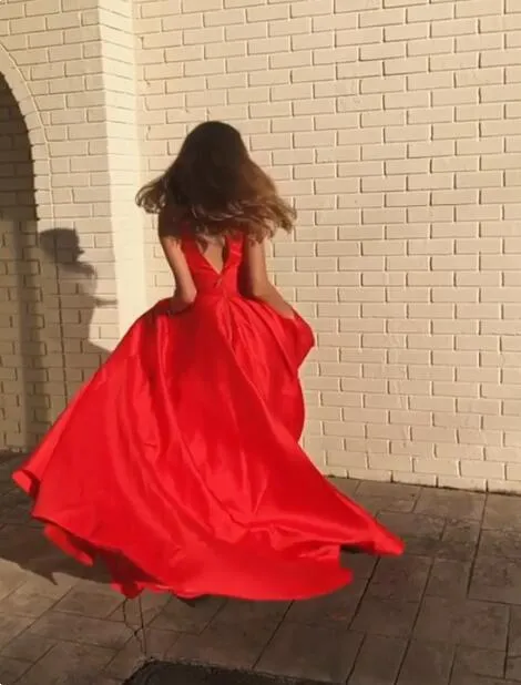 A-line Satin Red Prom Dress 2019 V-neckline Party Gowns
