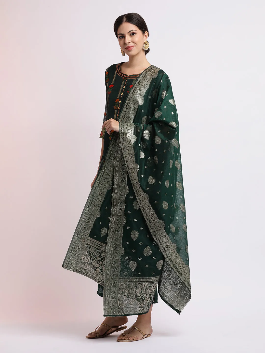 Chanderi Silk Kurta Set With Jacquard Dupatta