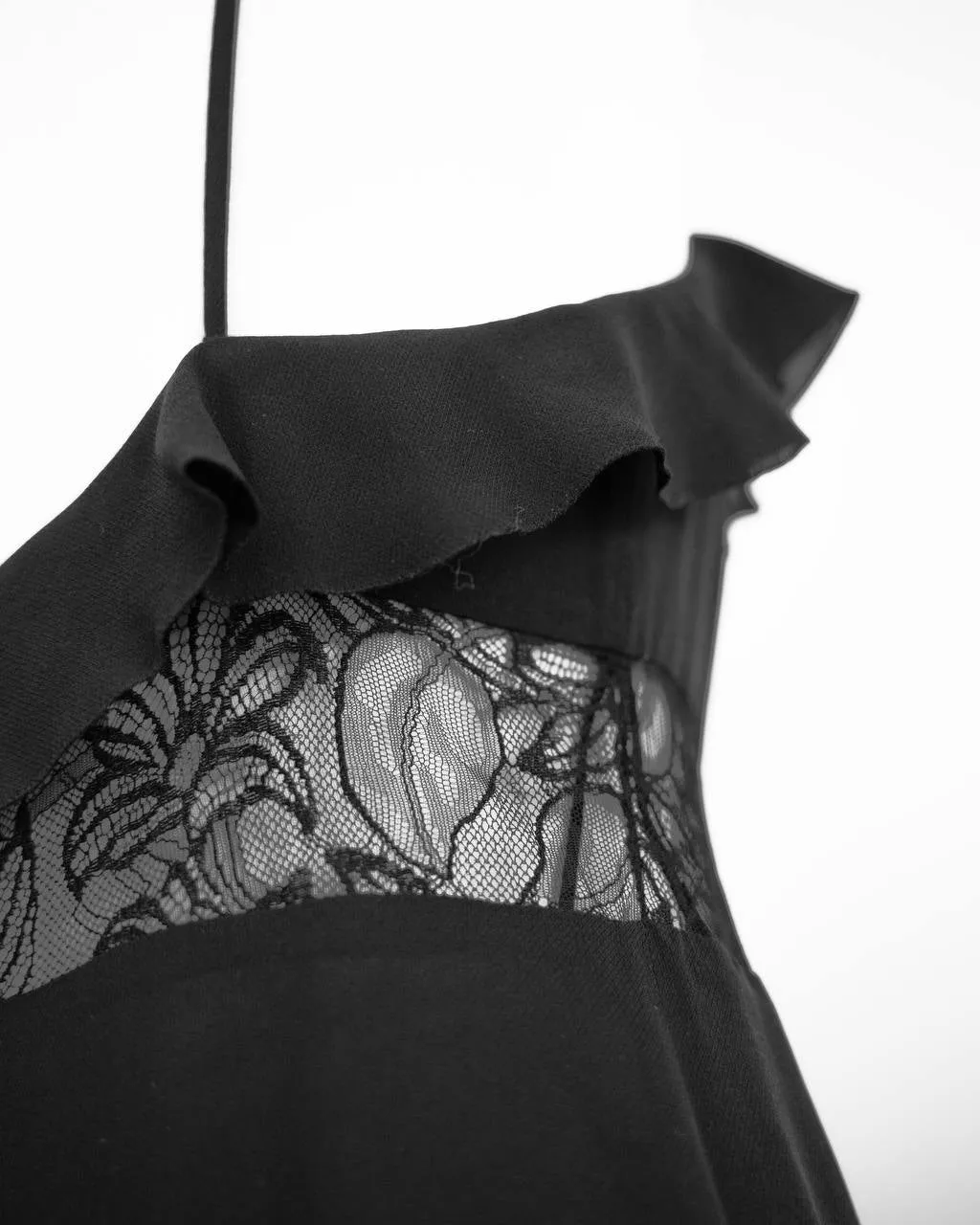 CHANEL Silk Long Black Dress with Chantilly Camelia Lace FR36 (Collection 95C)