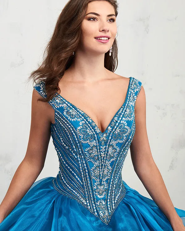 Deep V-Neck Dark Blue Quinceanera Dresses Beaded Organza Ruffles Ball Gown vestidos de quinceañera