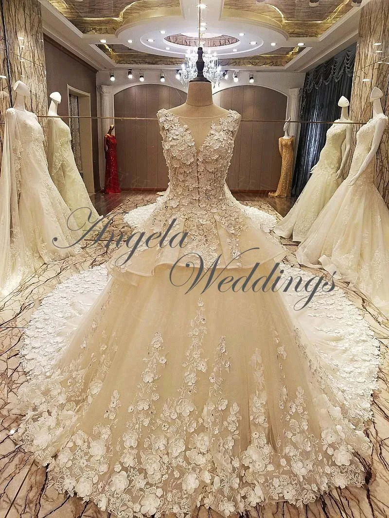 Delicate Coral Pink Ball Gown Lace Wedding Dresses with Flowers