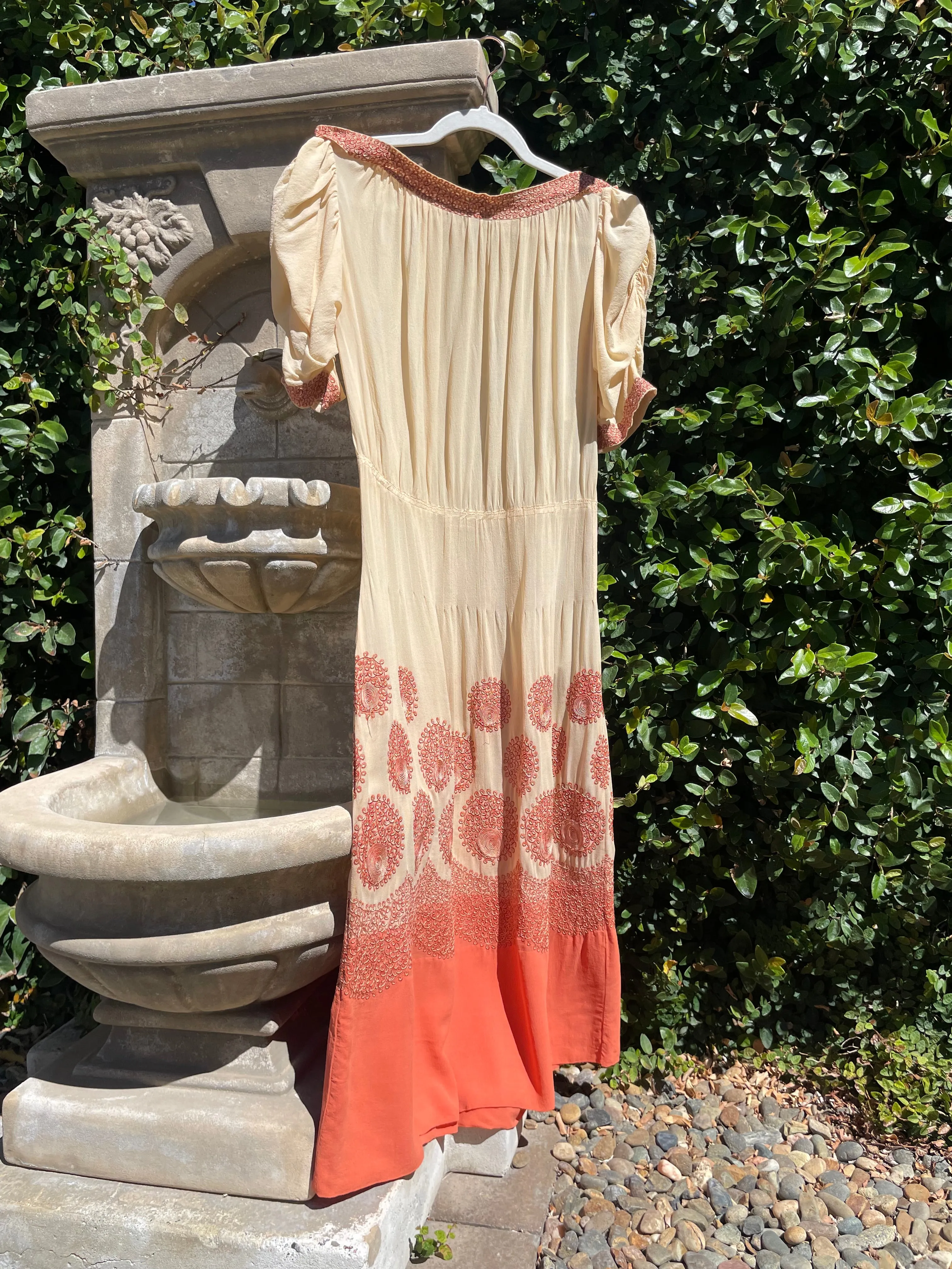 Early 1930s Saffron Embroidered Ecru Silk Crepe Ruched Sleeve Dress
