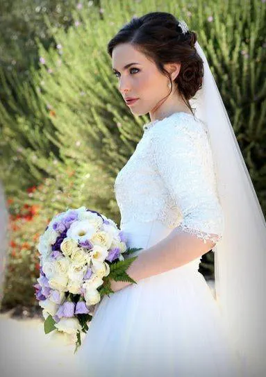 Elegant High Neck Half Sleeves Appliques Lace Tulle Floor Length Modest Wedding Gown-715369