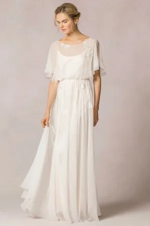 Floor-Length Poet-Sleeve Appliqued Chiffon Wedding Dress-MK_705165