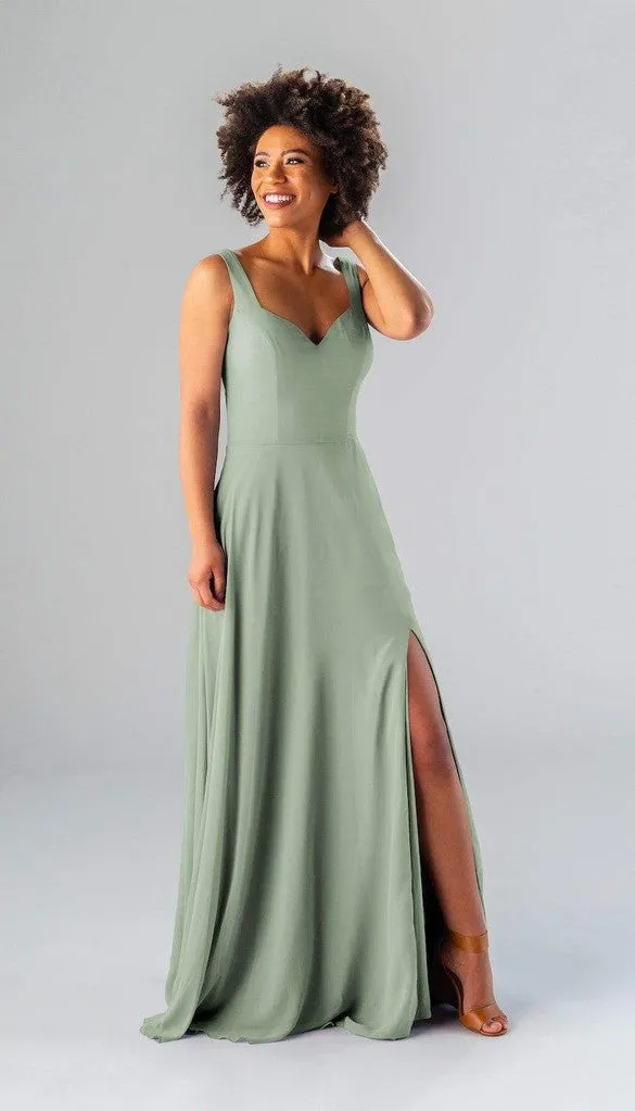In Stock Zoey