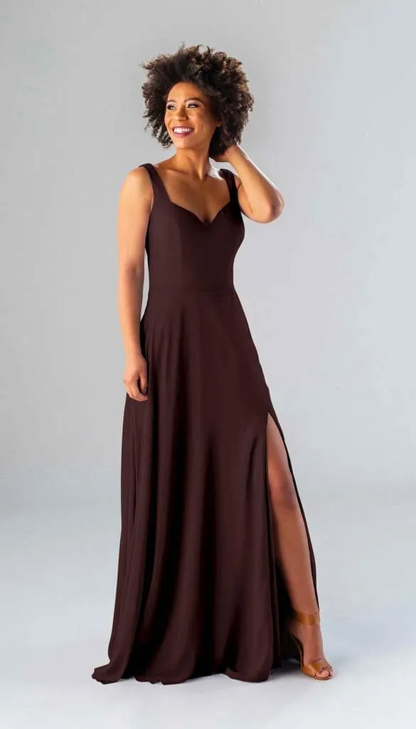 In Stock Zoey