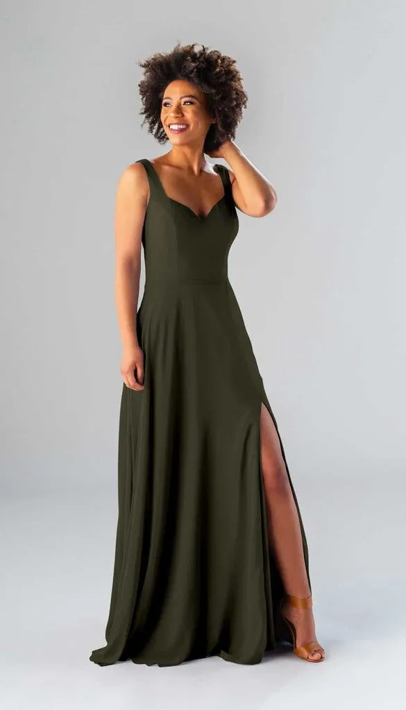 In Stock Zoey