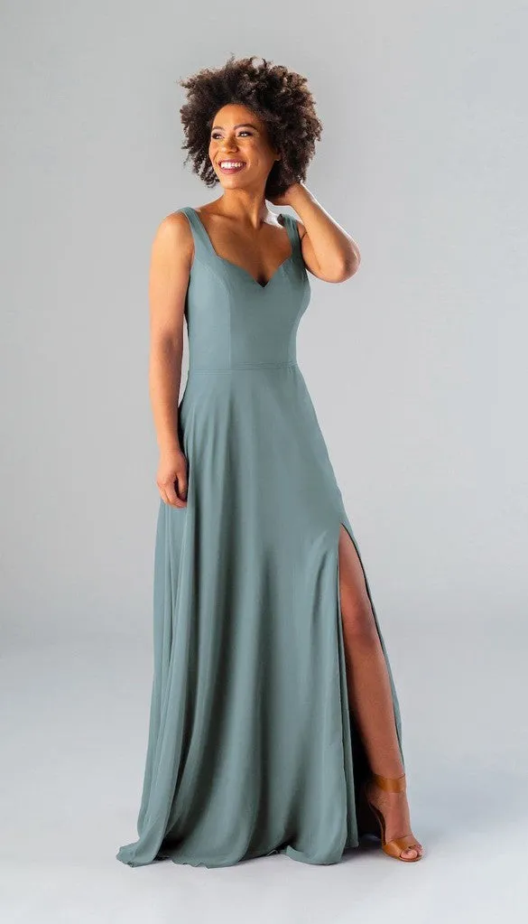 In Stock Zoey