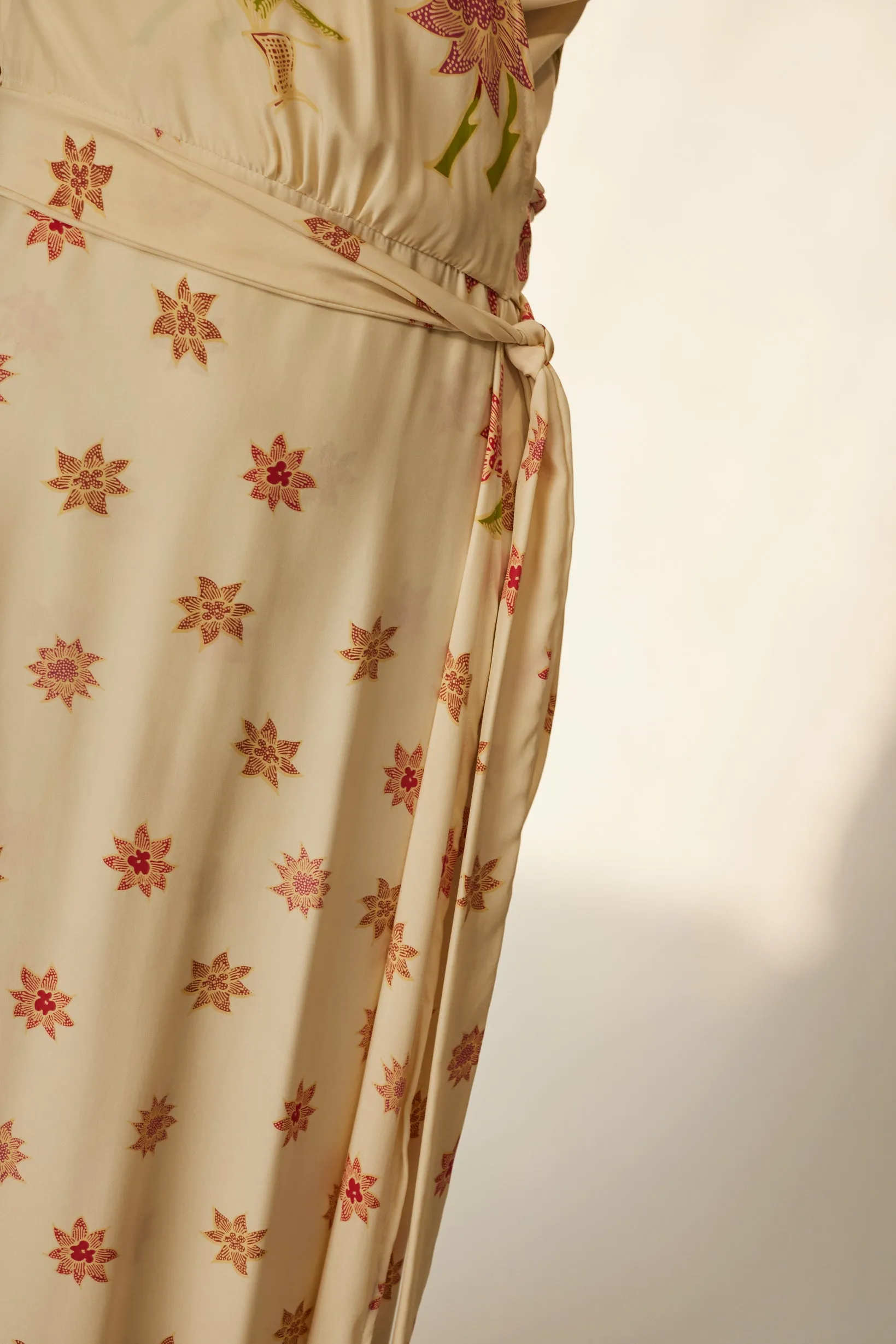 KATE LONG SLEEVE MAXI
