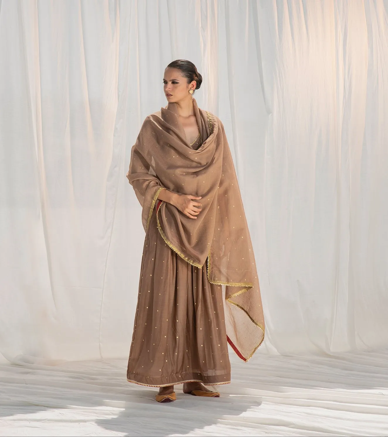 Khara Kapas   I   Zainab Long Dress
