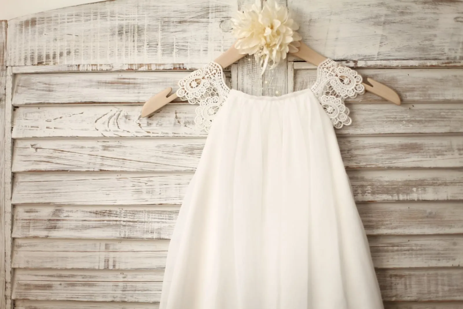 Lace Cap Sleeves Boho Beach Ivory Chiffon Flower Girl Dress