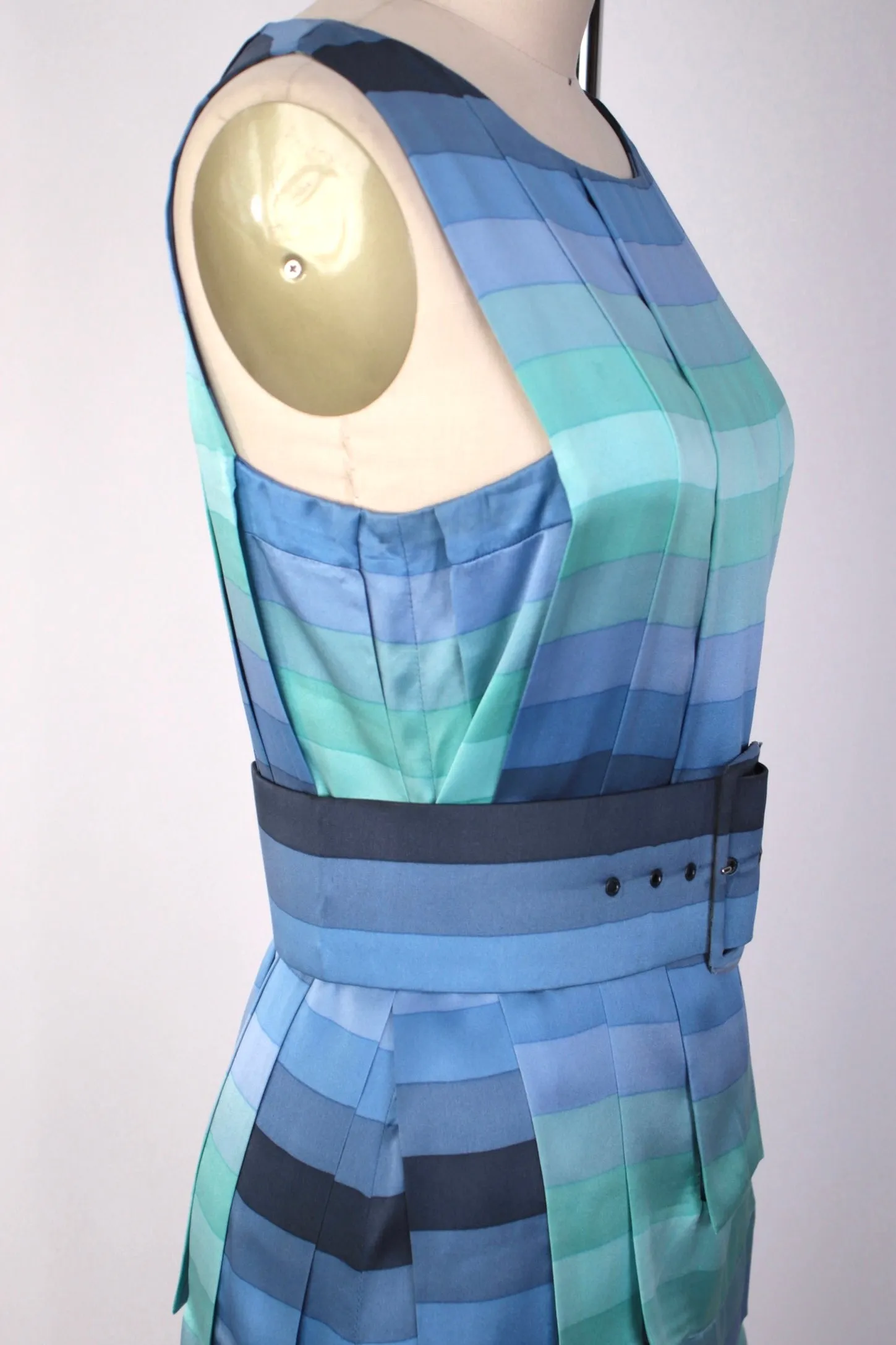 Laura Biagiotti Silk 3D Geometric Dress