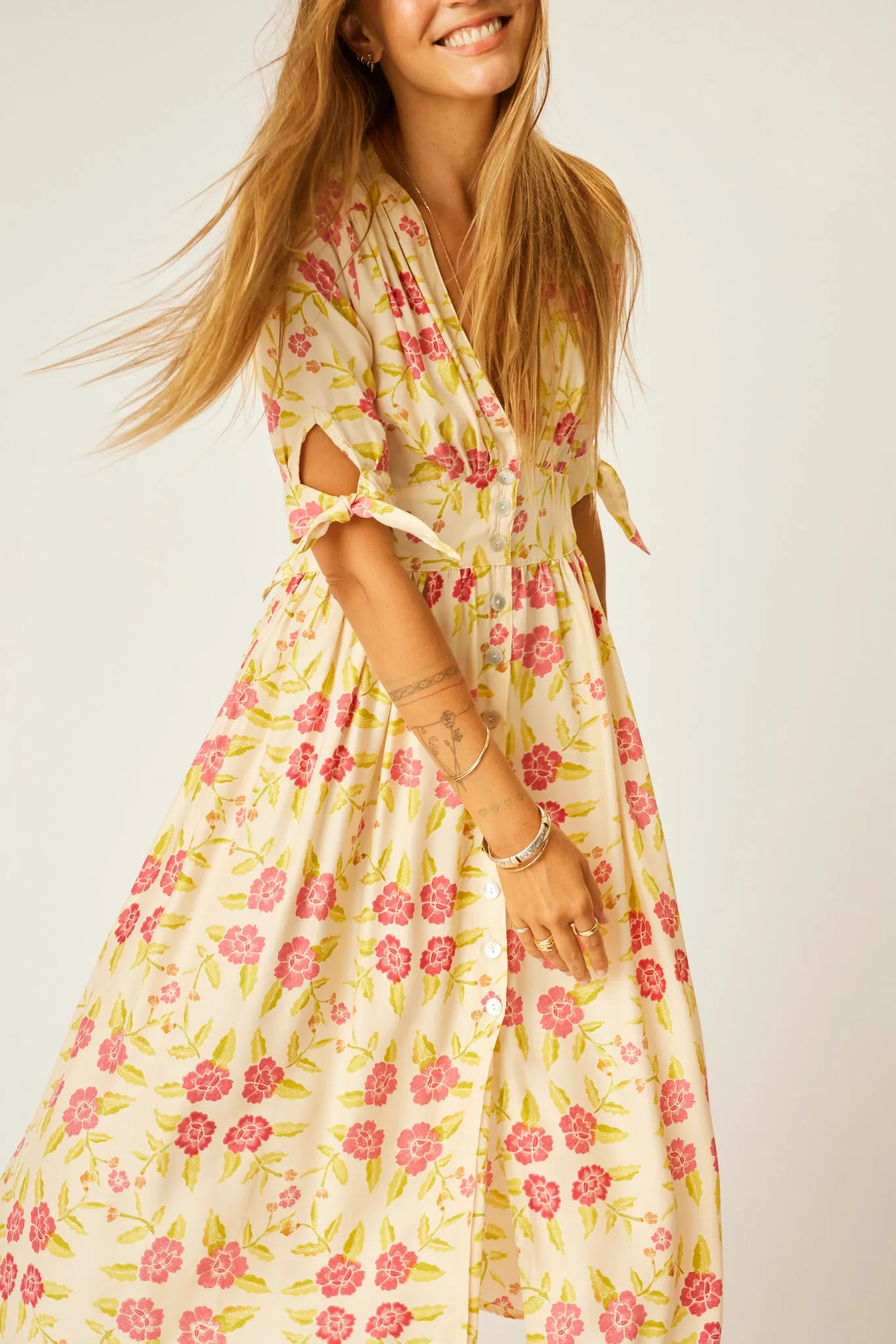 LAYLA DRESS
