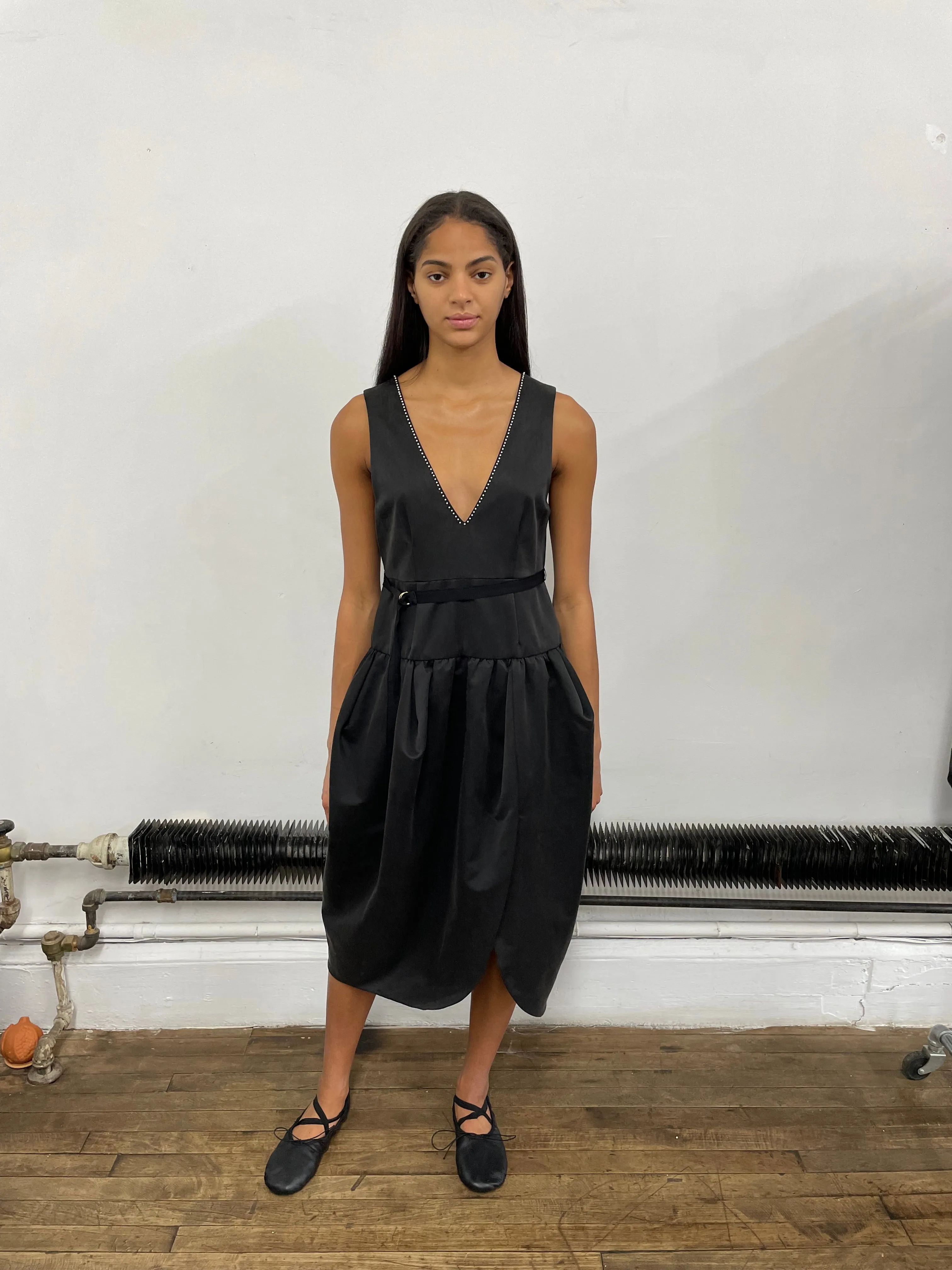 Leur Logette Powder Satin Dress in Black