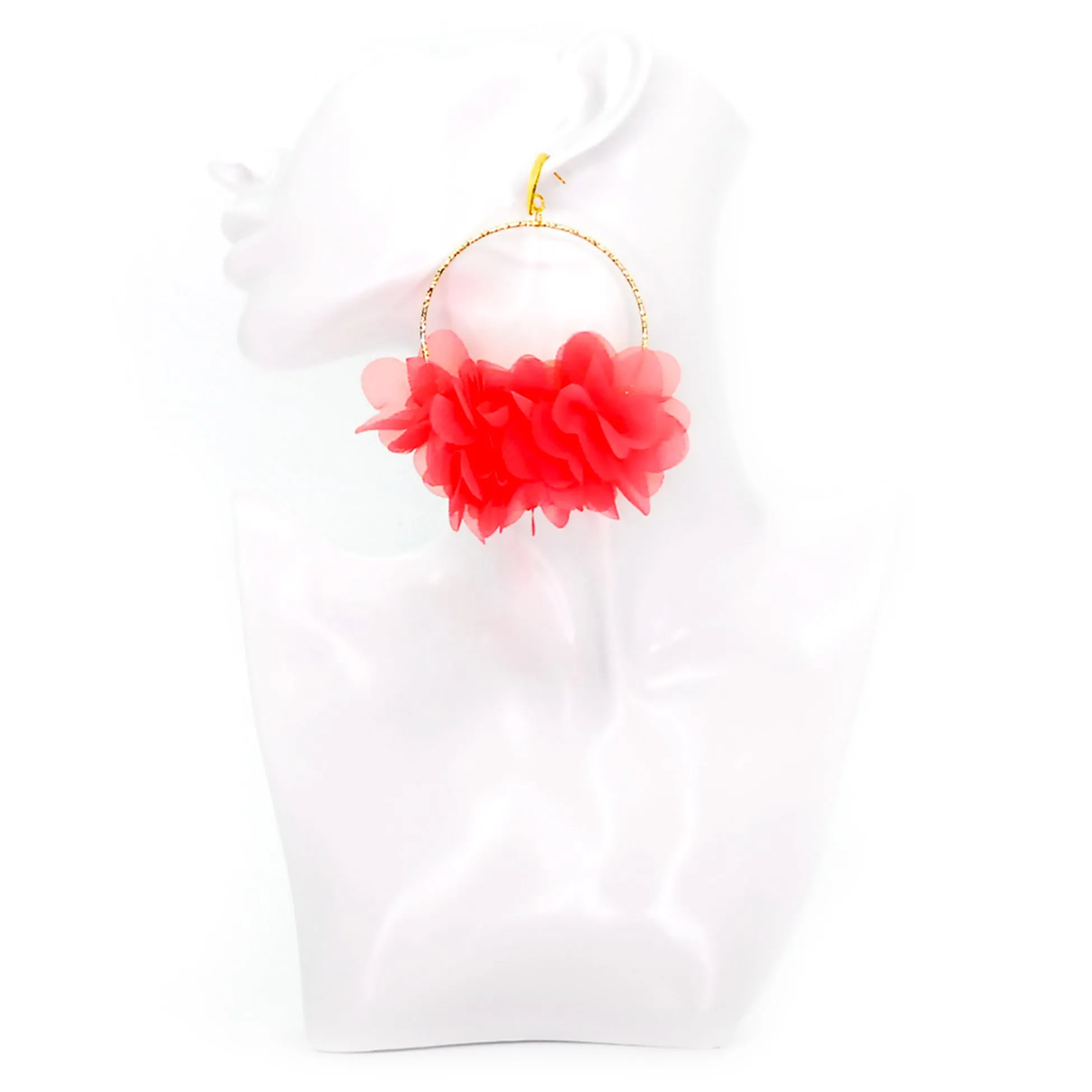 Libia: Peach Petals Earrings