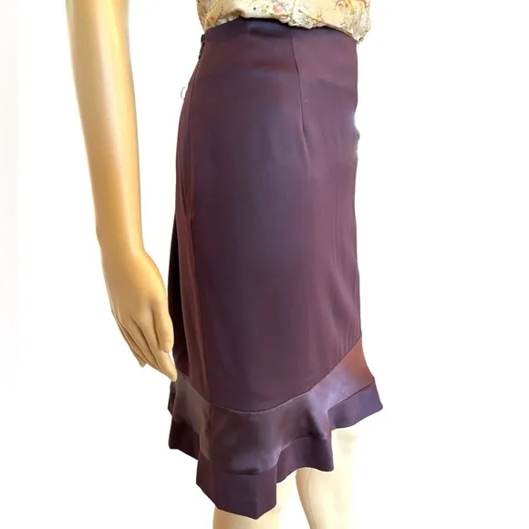 Liliu Burgundy Silk Trim Skirt Size 6