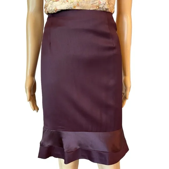 Liliu Burgundy Silk Trim Skirt Size 6