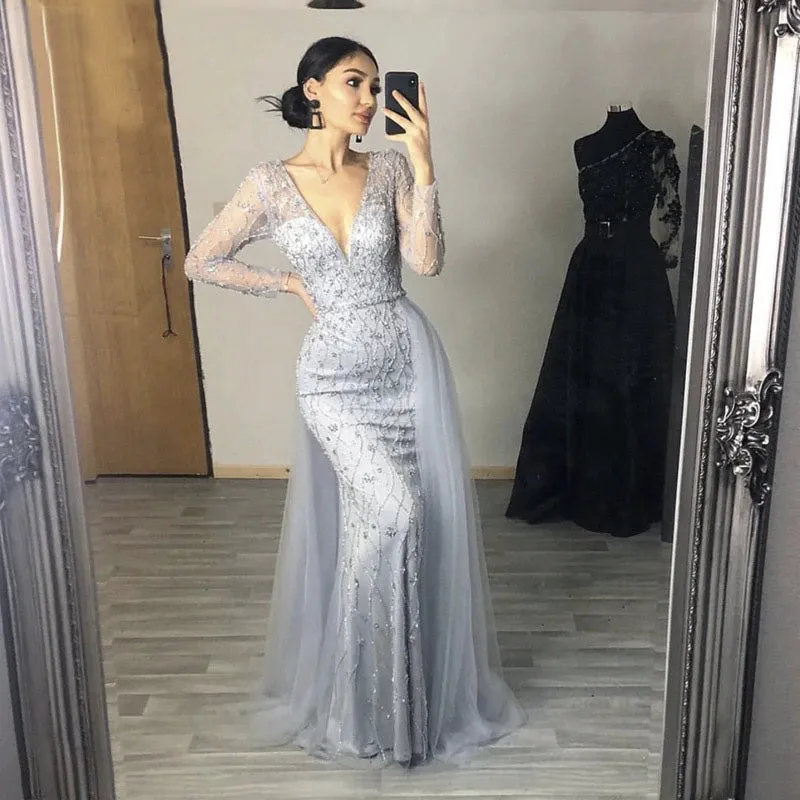 Luxurious V-Neck Gray Evening Gowns 2021 Long Sleeves Diamond Beaded Mermaid Formal Dress AW70341