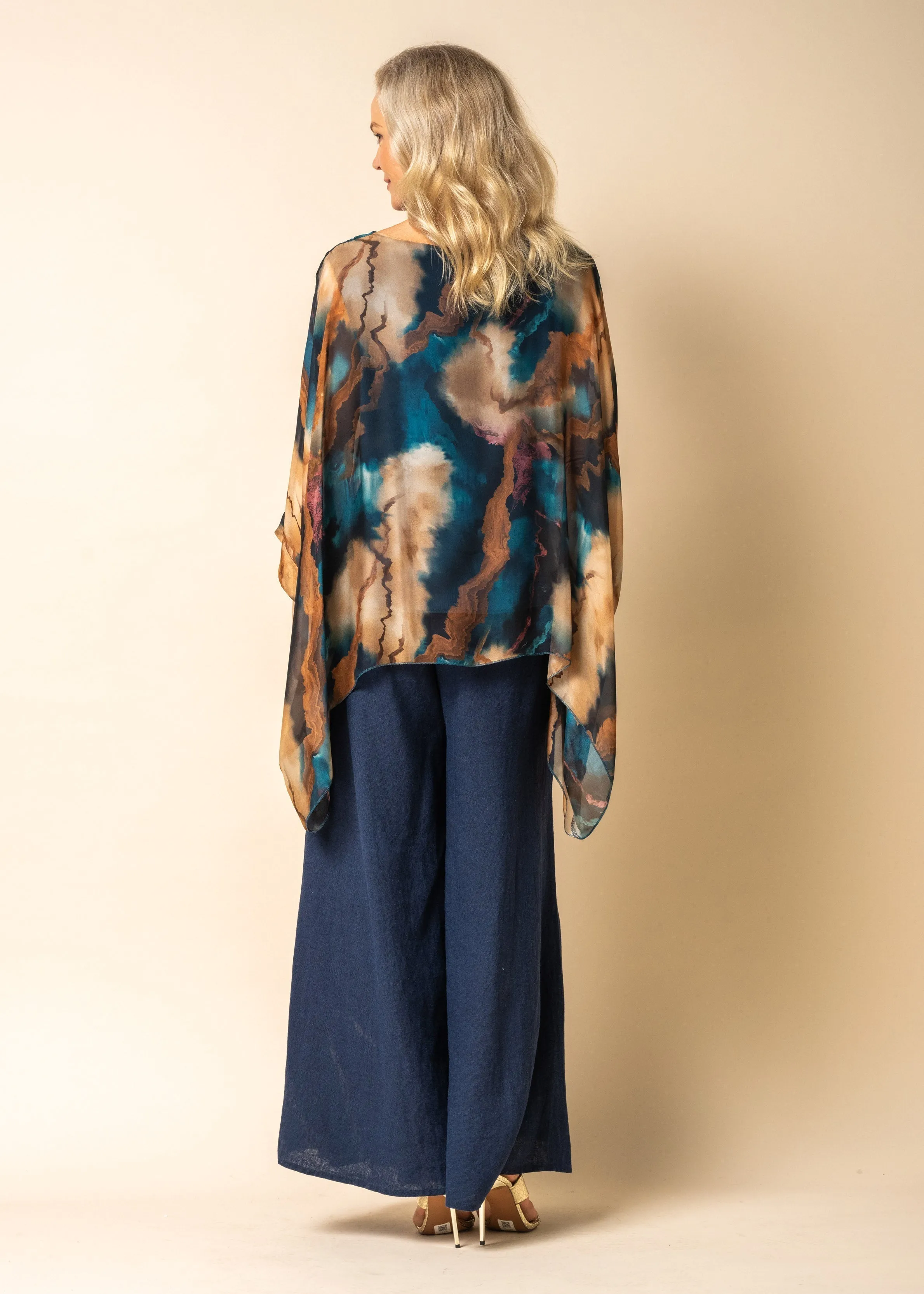 Nikol Silk Top in Desert