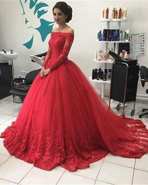 Off The Shoulder Red Lace Quinceanera Dresses with Long Sleeve Puffy Ball Gowns Quince Sweet 16 Dress