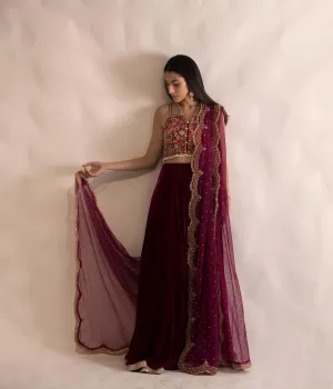 Pakistani Bridal Lehenga with Sleeveless Choli Dupatta