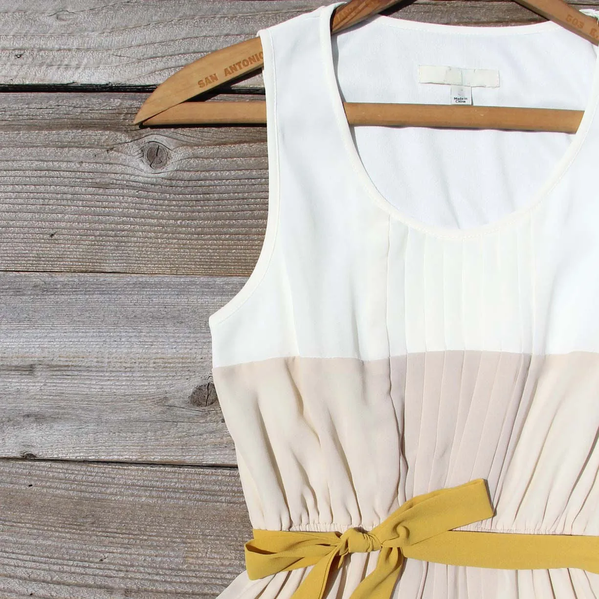 Peach Grove Dress in Honey
