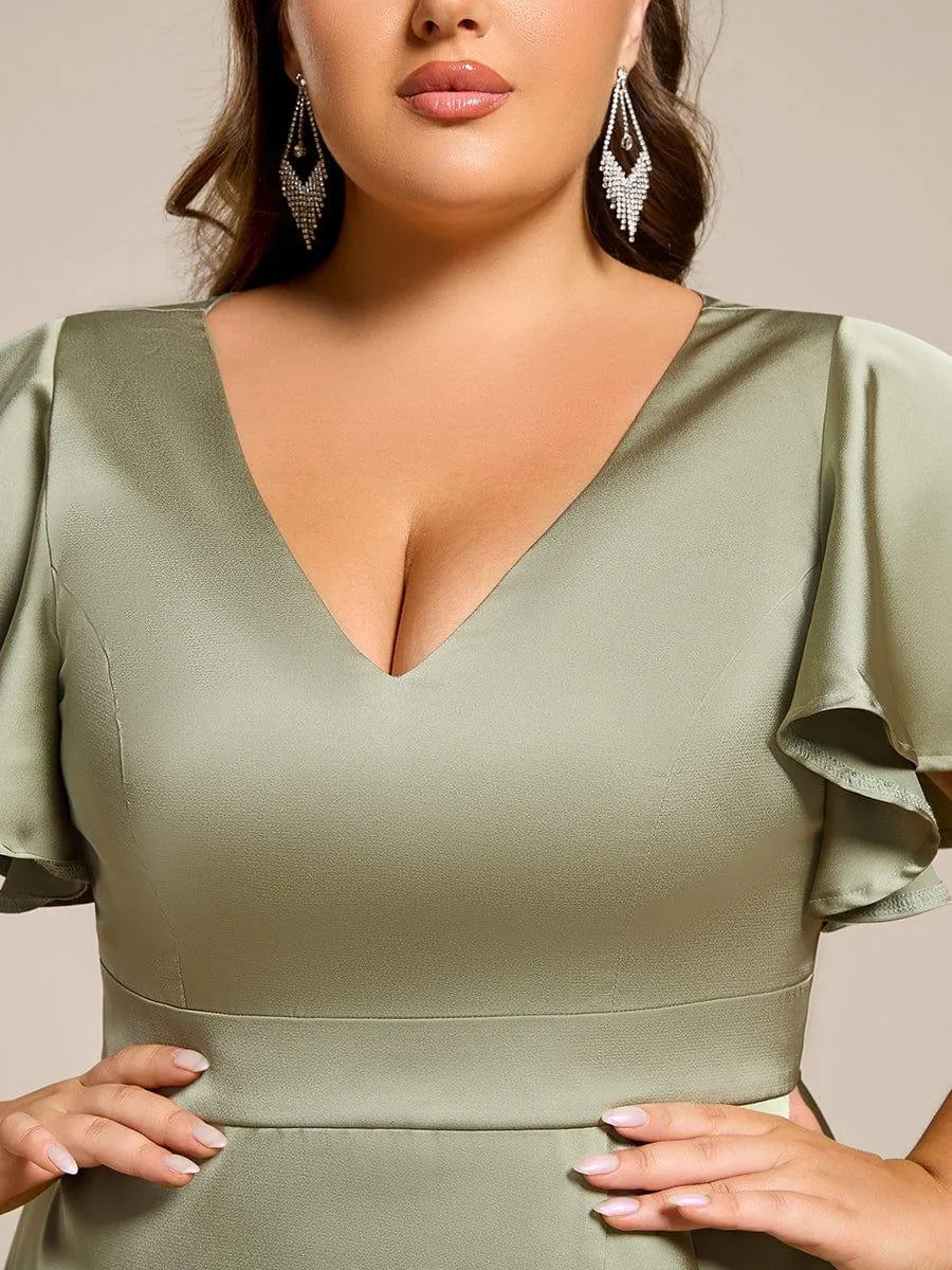 Robe d'invitée de mariage en satin grande taille avec jupe à volants