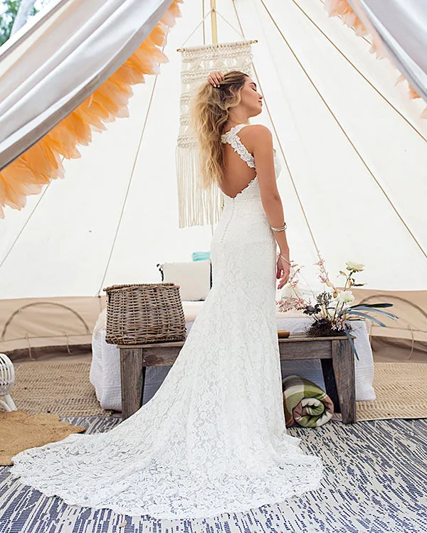 Sexy Mermaid Lace Wedding Dresses 2018 Open Back Simple Wedding Gown with Chapel Train