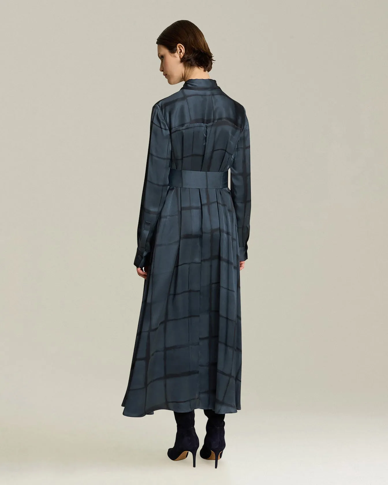 SILK EVENING GOWN
