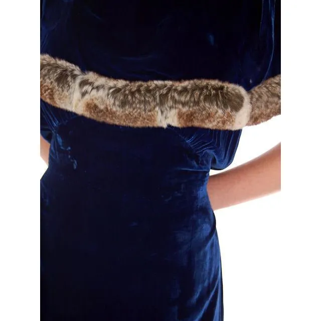 Stunning 1930s Vintage Blue Velvet Gown w/Ermine Trimmed Capelet Womens Dress 42-32-40 M