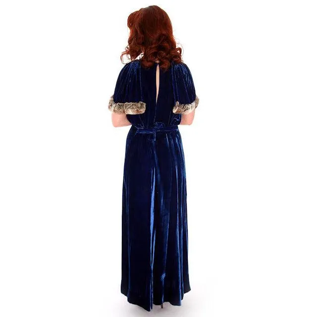 Stunning 1930s Vintage Blue Velvet Gown w/Ermine Trimmed Capelet Womens Dress 42-32-40 M