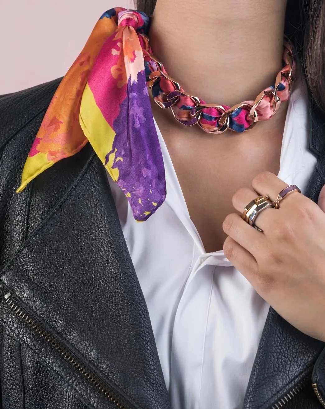 Tie Necklace