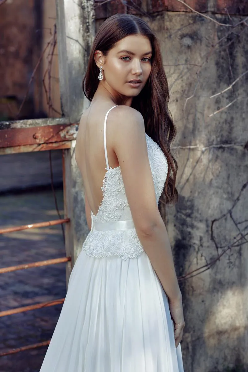 V-Neck Spaghetti Floor-Length Chiffon Wedding Dress With Appliques And Deep-V Back