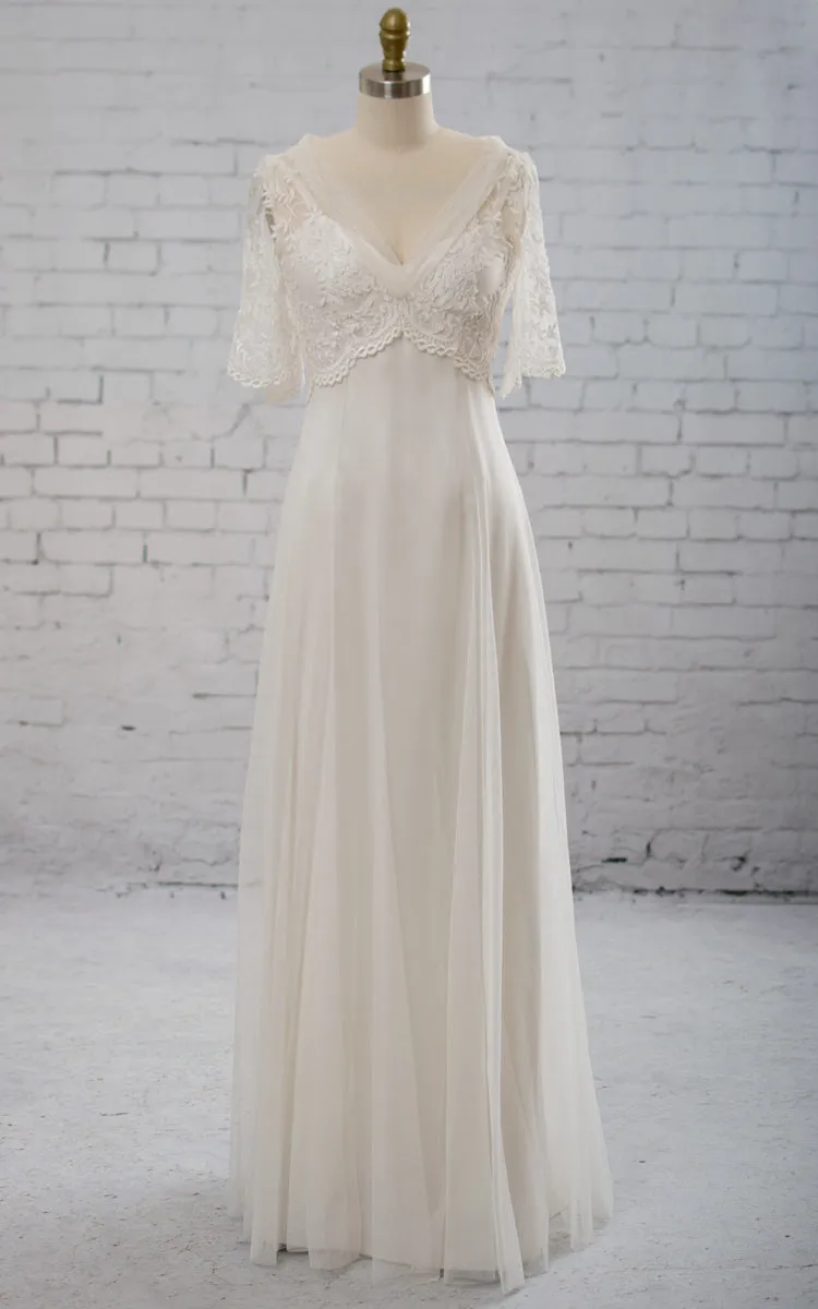 V-Shaped Neckline Cape Tulle Dress With Appliques-704160