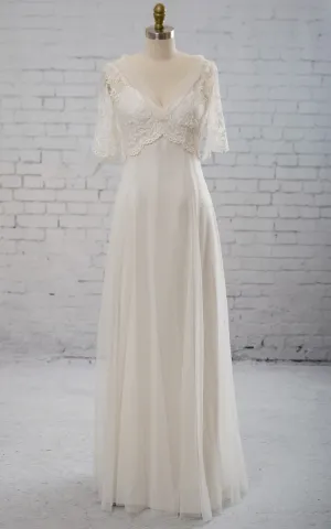 V-Shaped Neckline Cape Tulle Dress With Appliques-704160