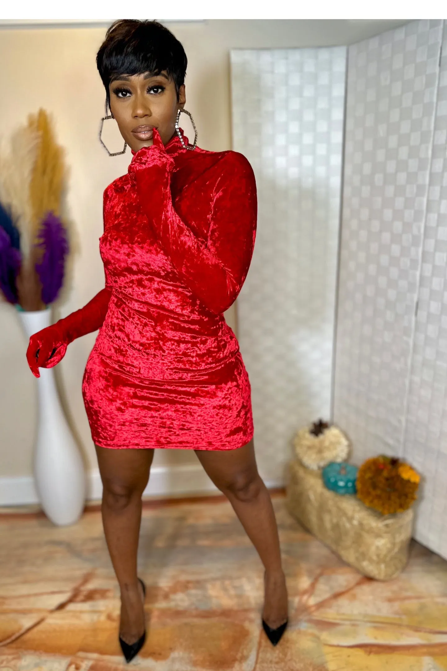 VELVET GLOVE DRESS