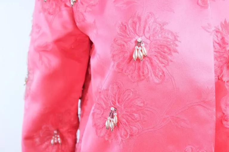 VINTAGE Circa 1950s Pink Silk Beaded Opera Coat Size 6