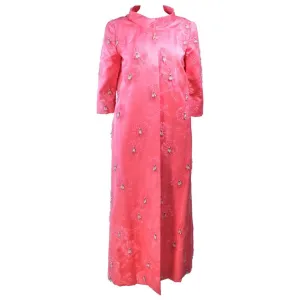 VINTAGE Circa 1950s Pink Silk Beaded Opera Coat Size 6