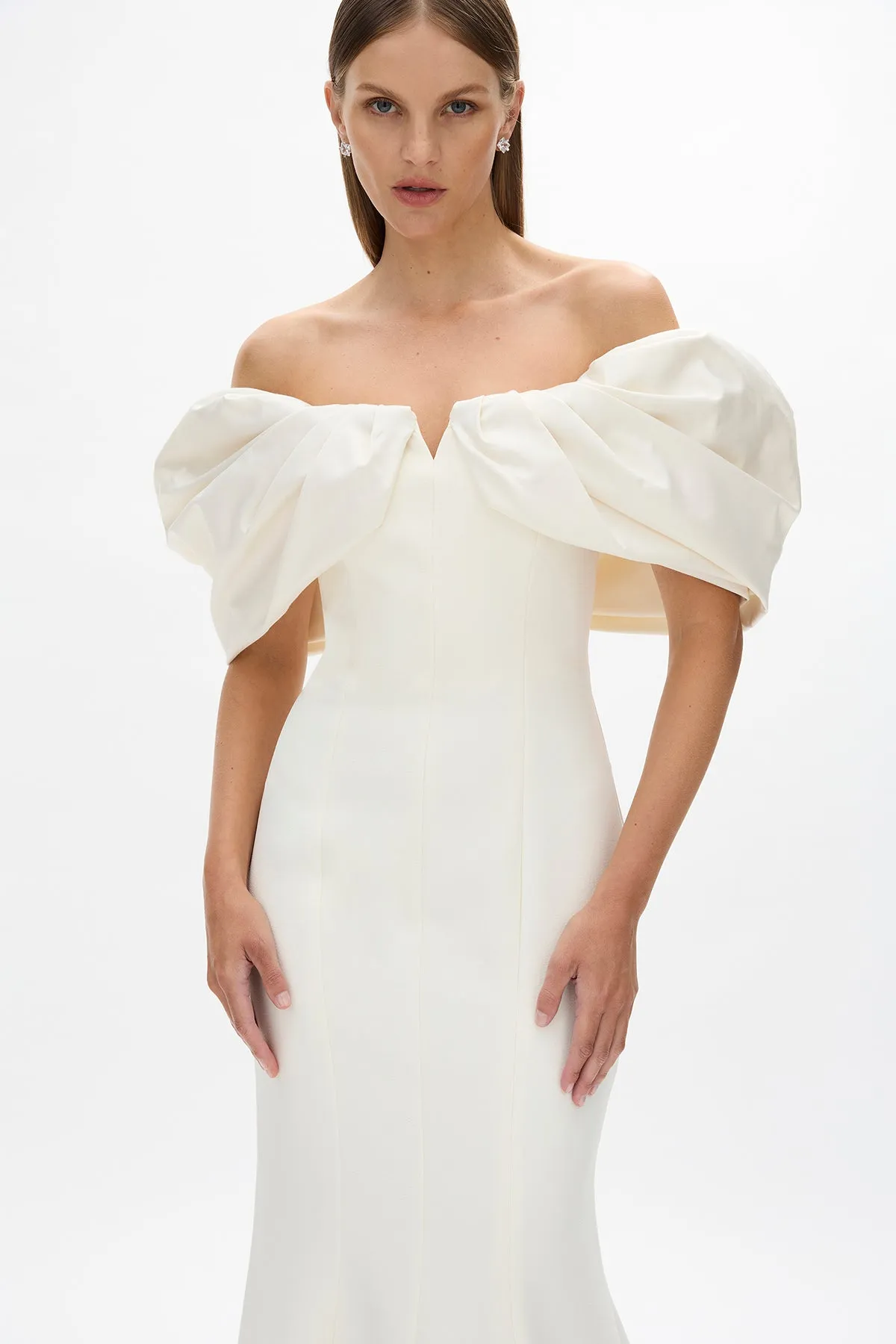 VIOLA GOWN
