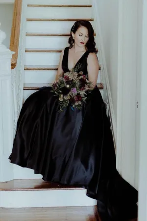 Women A-line Satin Evening Gown with V-neckline